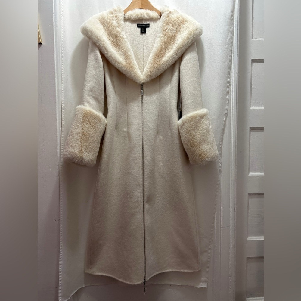 House of Harlow 1960 FABULOUS Cream Coat Size S NWT